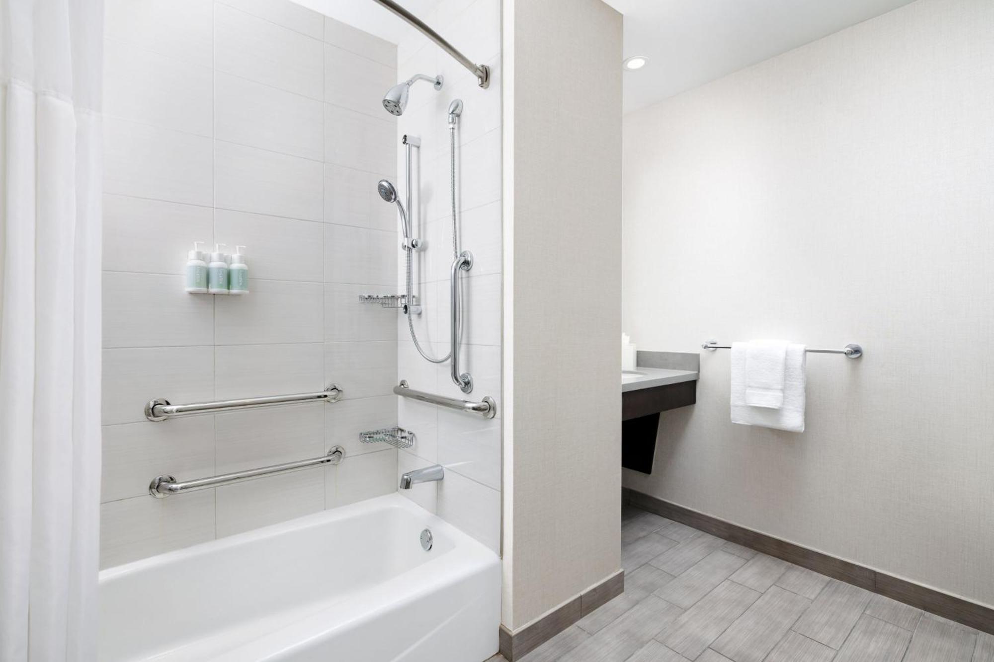 King Studio,1596895794:JPEG